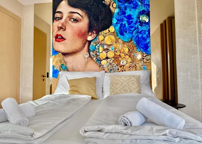 Rooftop Deluxe Legrand شقة